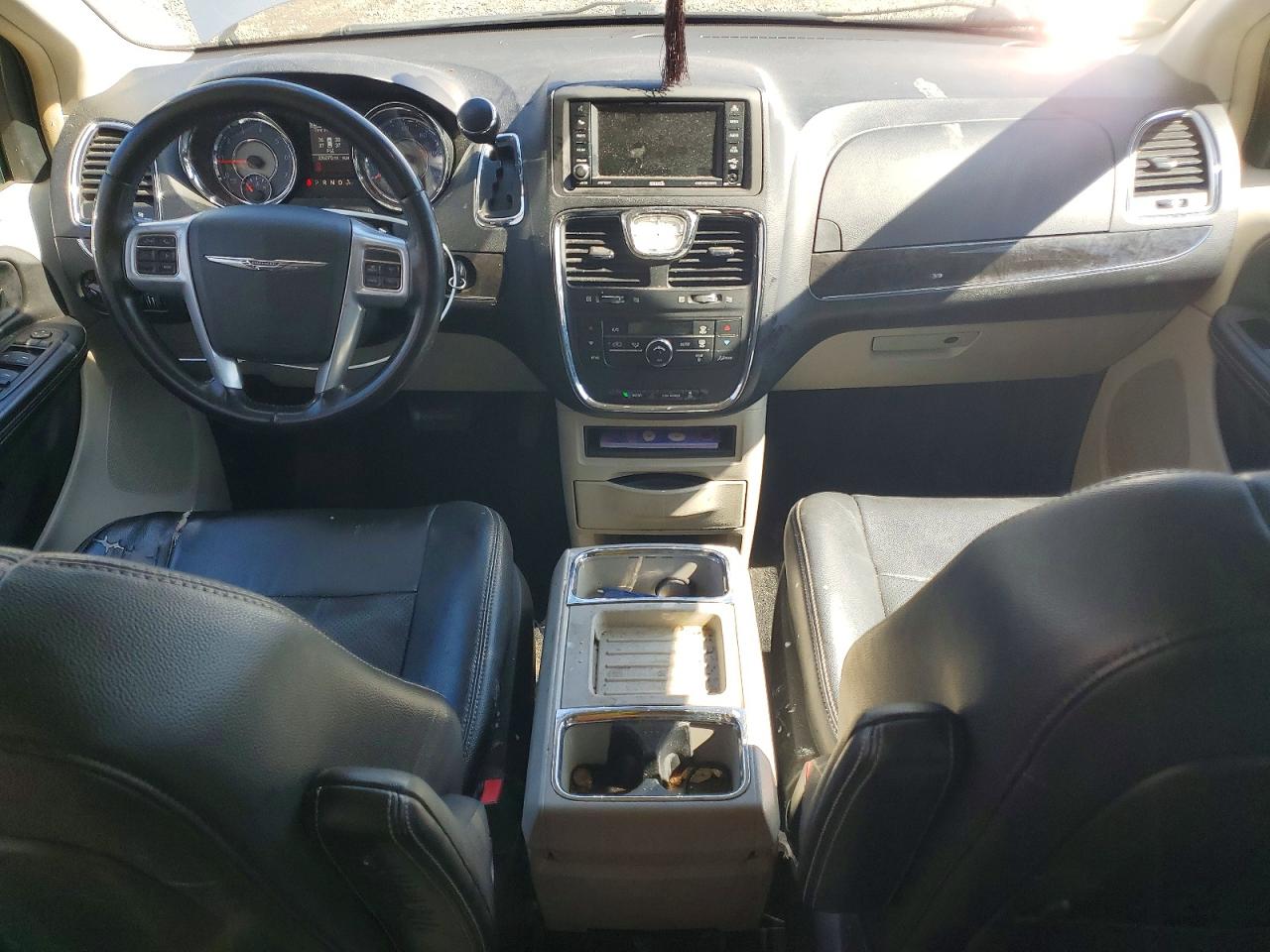 Chrysler Minivan Touring L