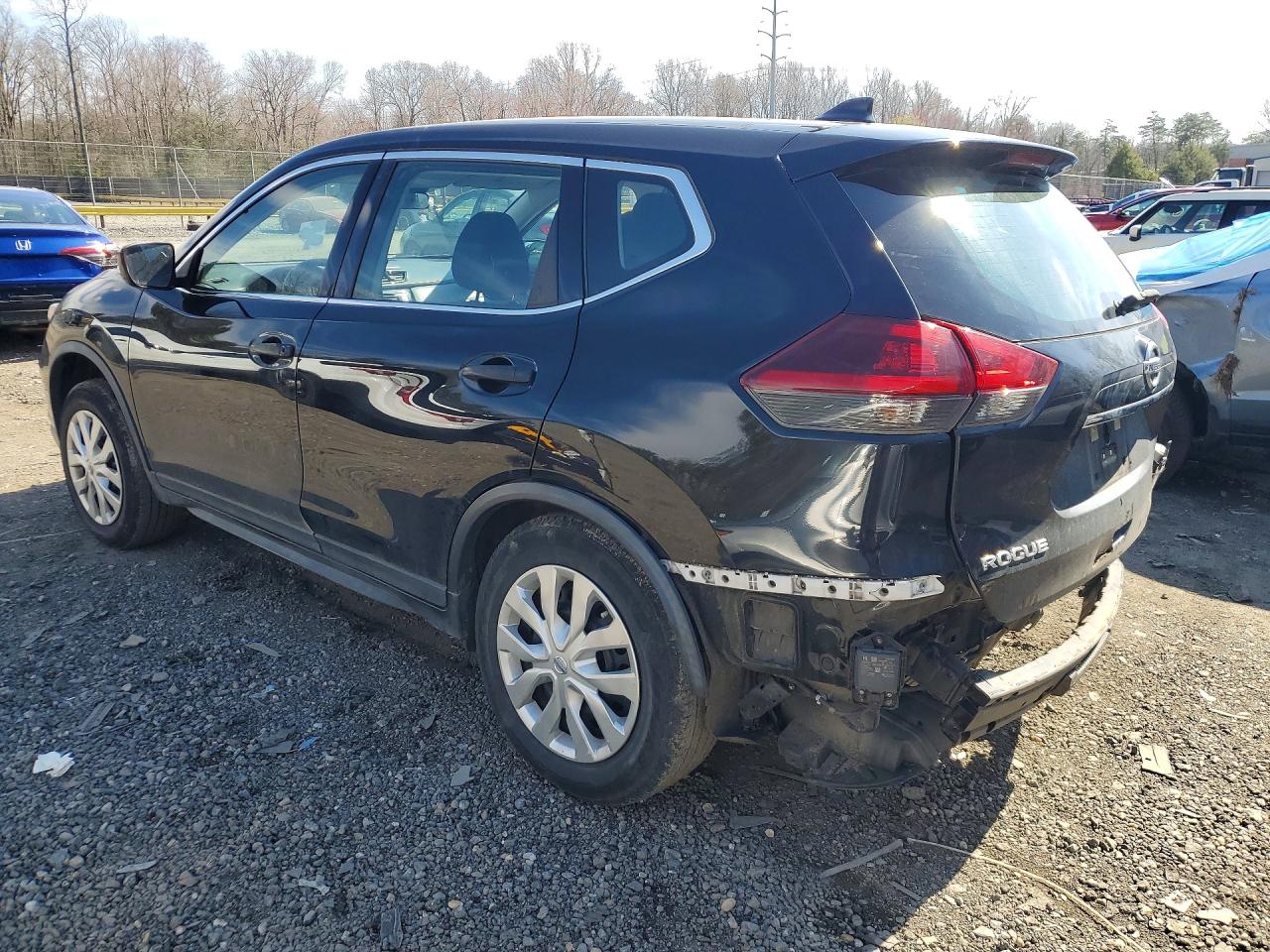 Nissan Rogue S
