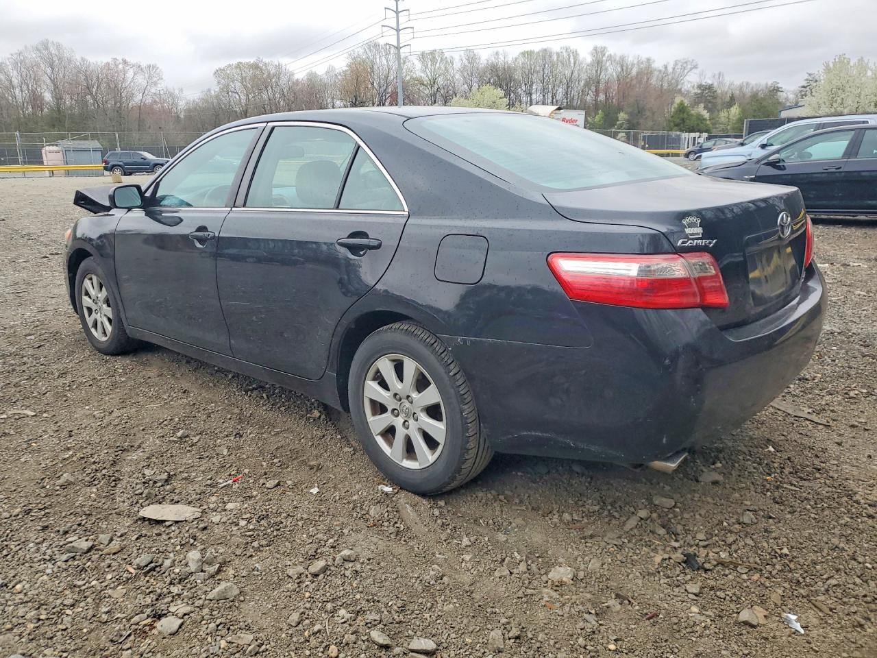 Toyota Camry Xle V6