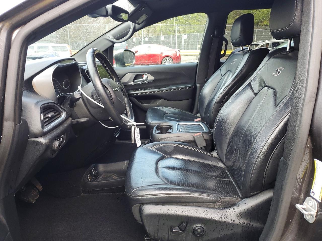 Chrysler Pacifica Touring L Plus