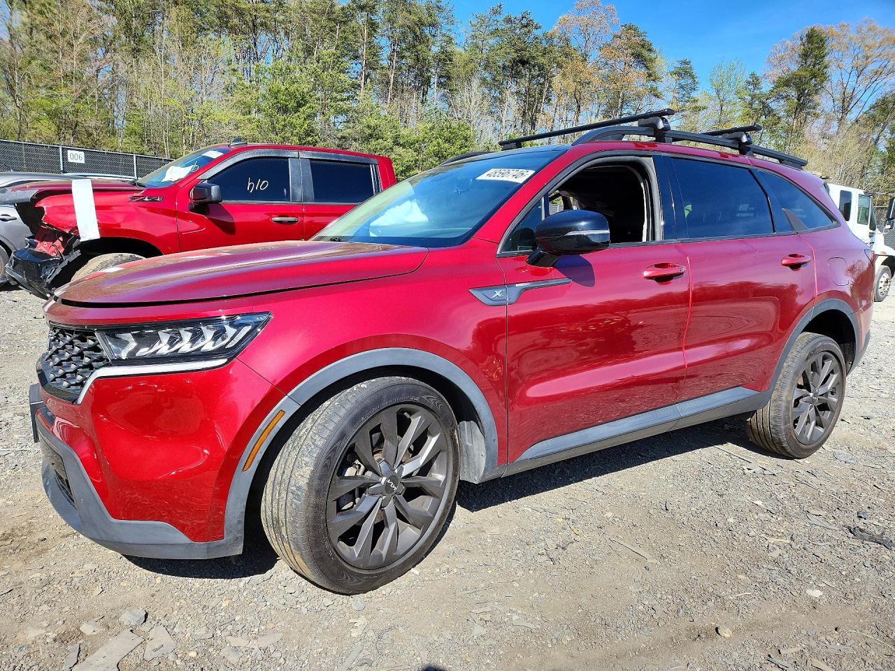 Salvage Kia Sorento Image