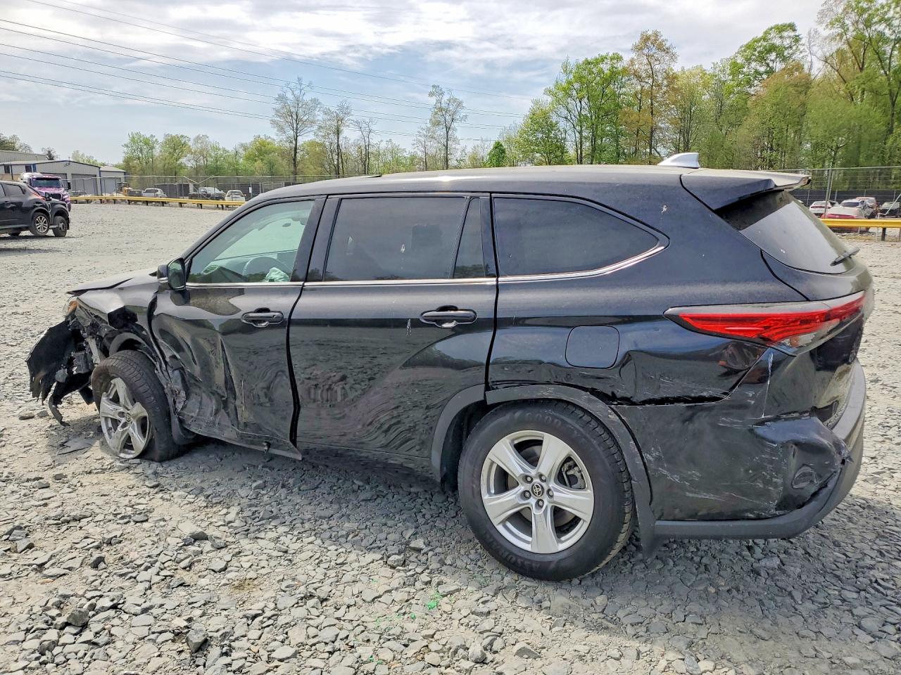 Toyota Highlander Le