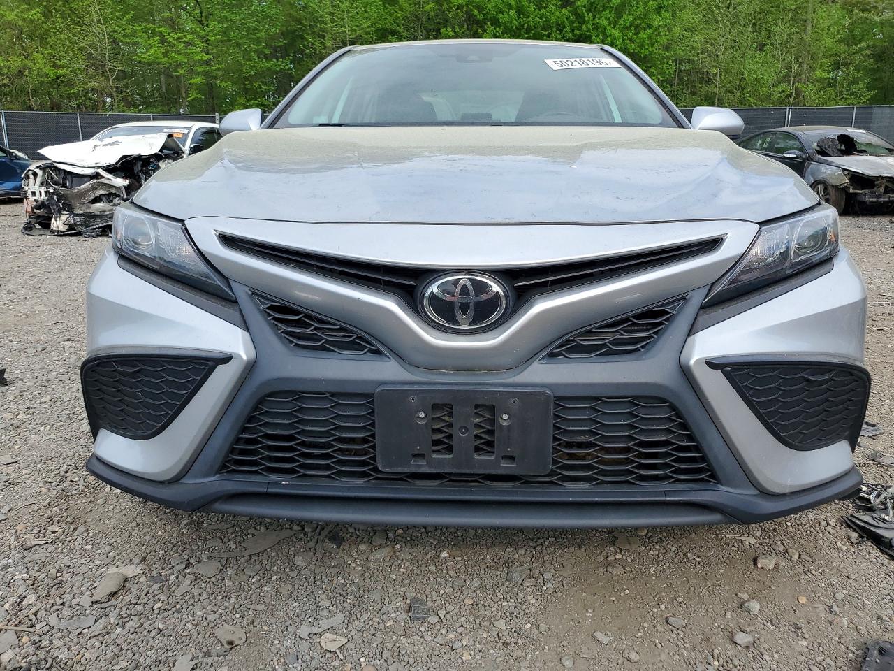 Toyota Camry Se