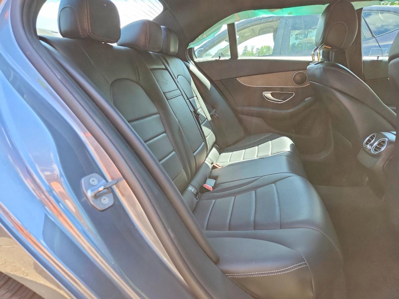 Mercedes-Benz C-Class 300 4matic