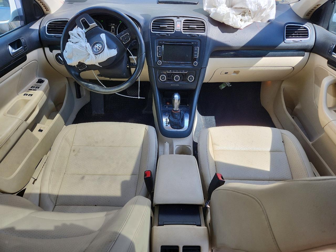 Volkswagen Jetta S