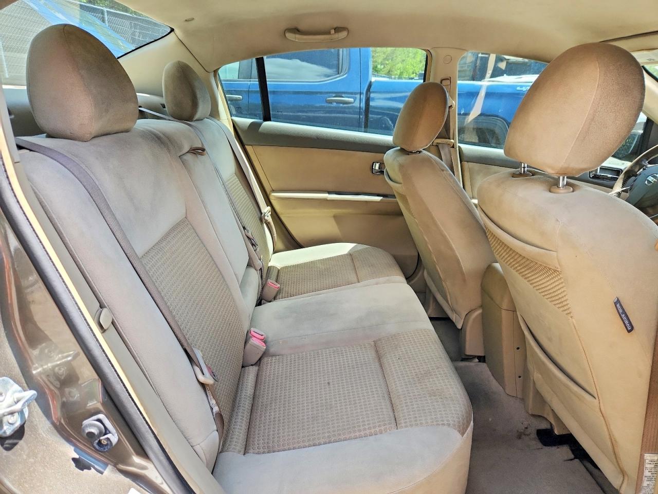 Nissan Sentra 2.0