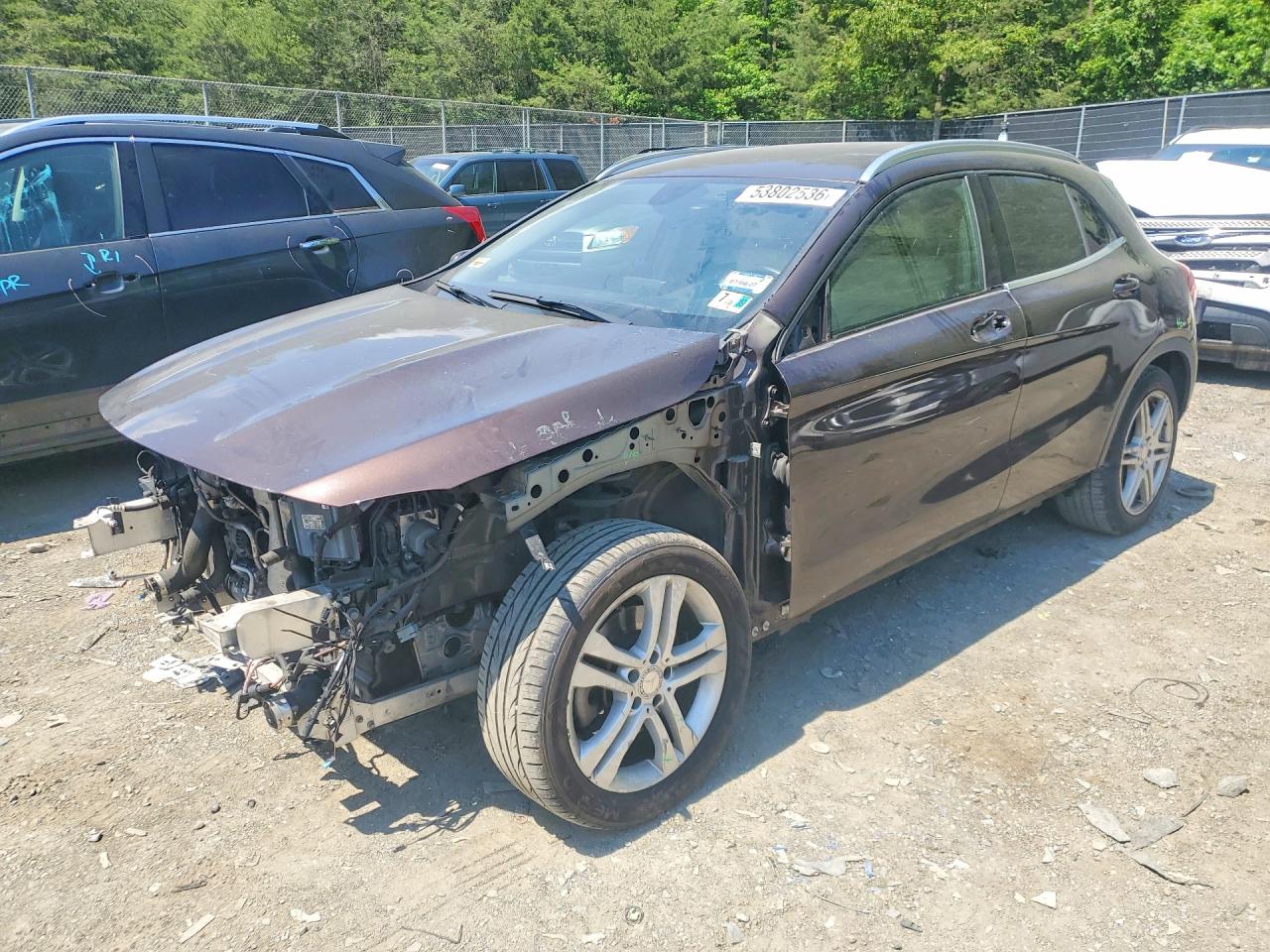 Salvage Mercedes-Benz GLA Image
