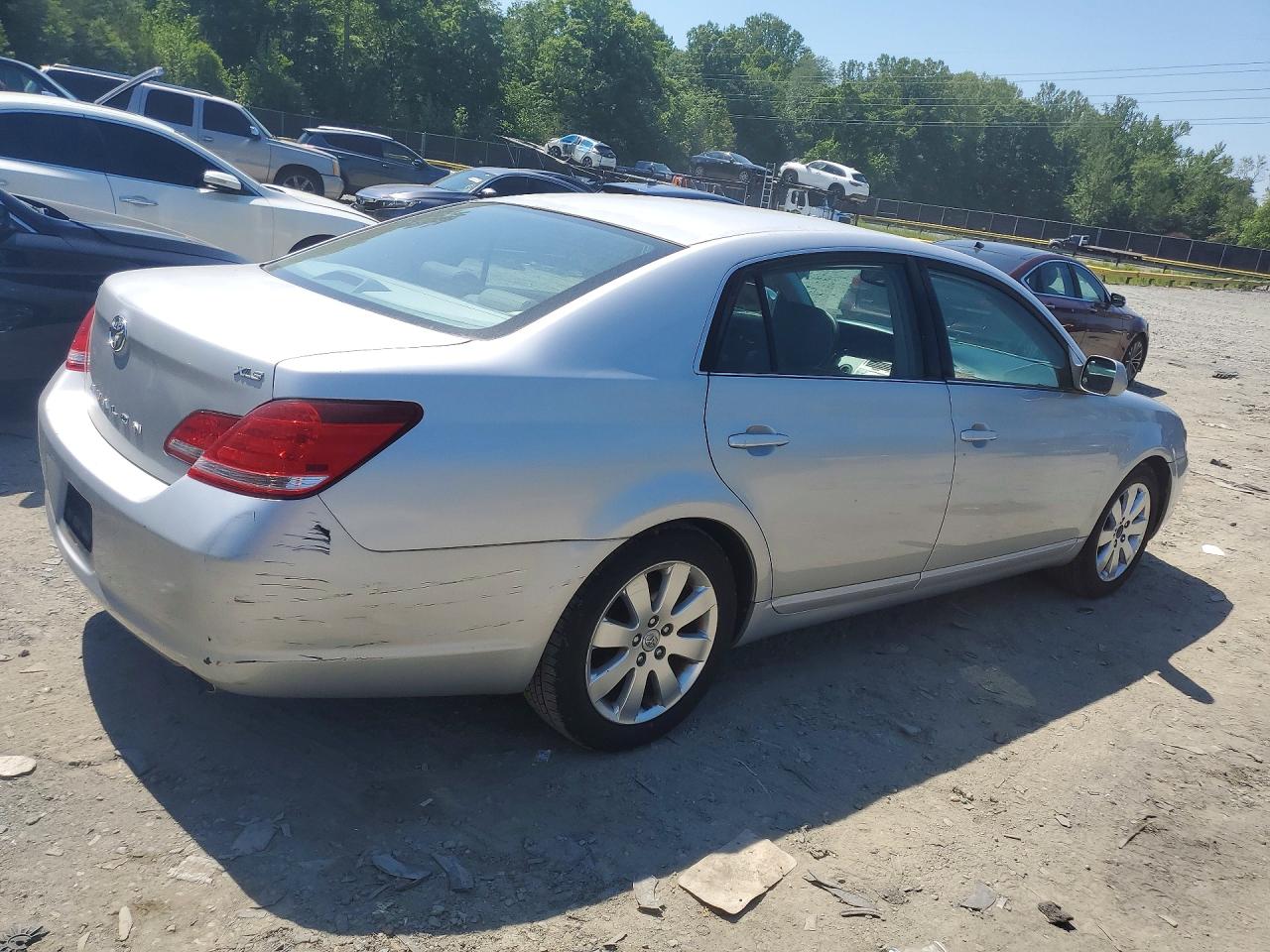 Toyota Avalon Xls