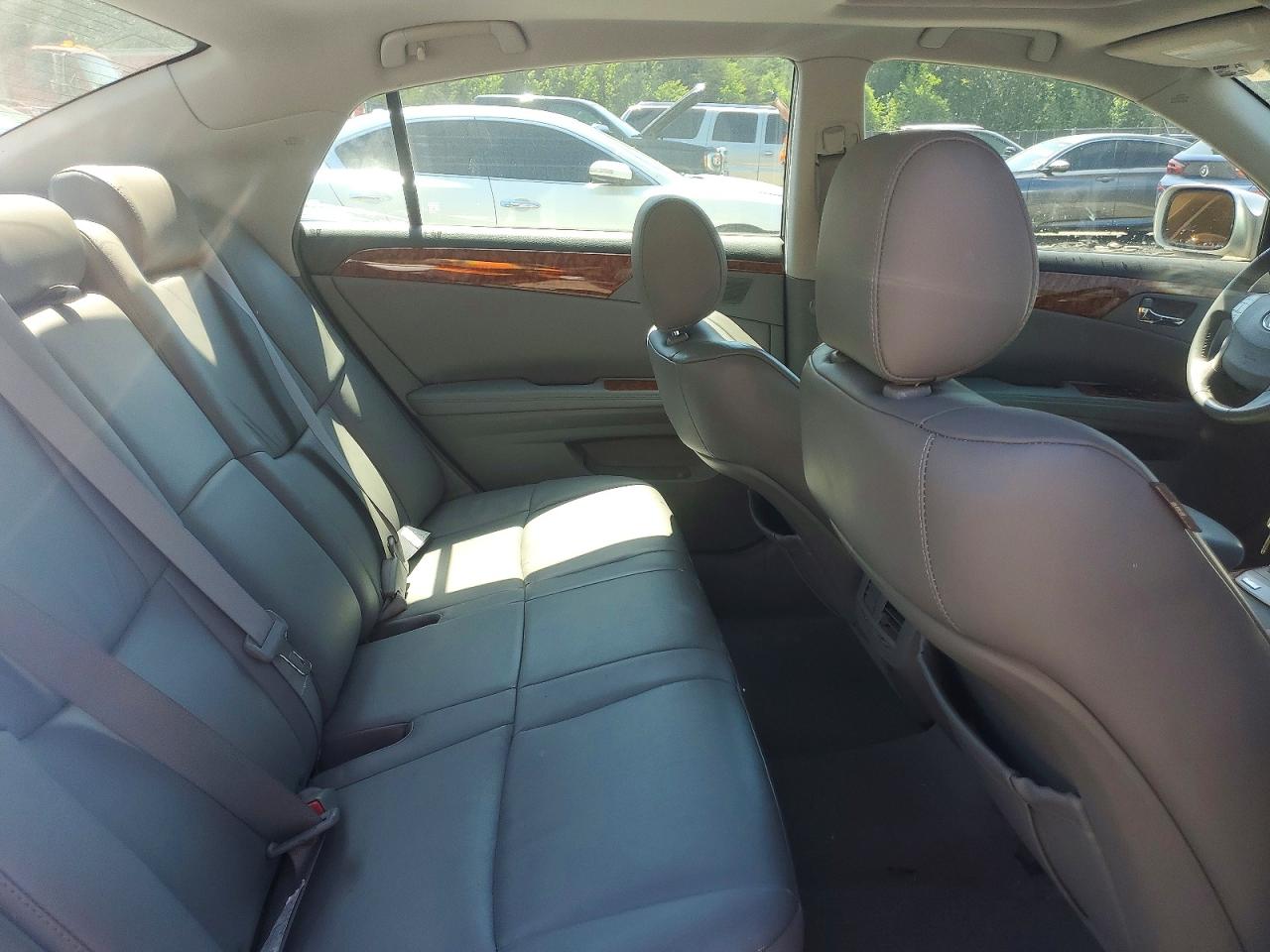 Toyota Avalon Xls