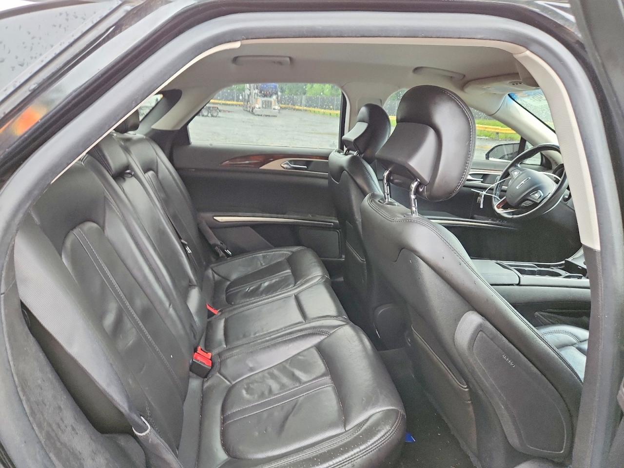 Lincoln MKZ Hybrid