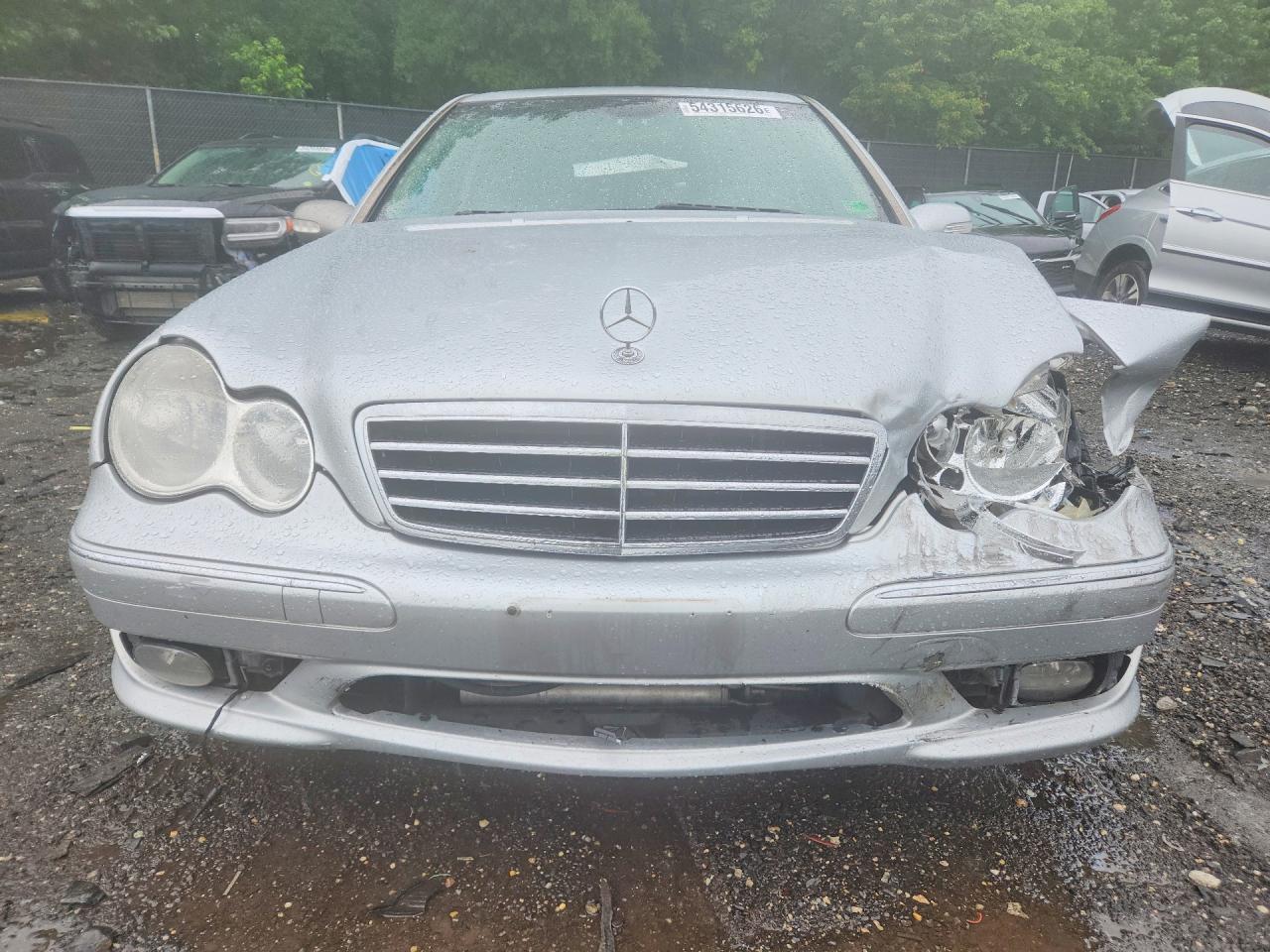 Mercedes-Benz C-Class 230