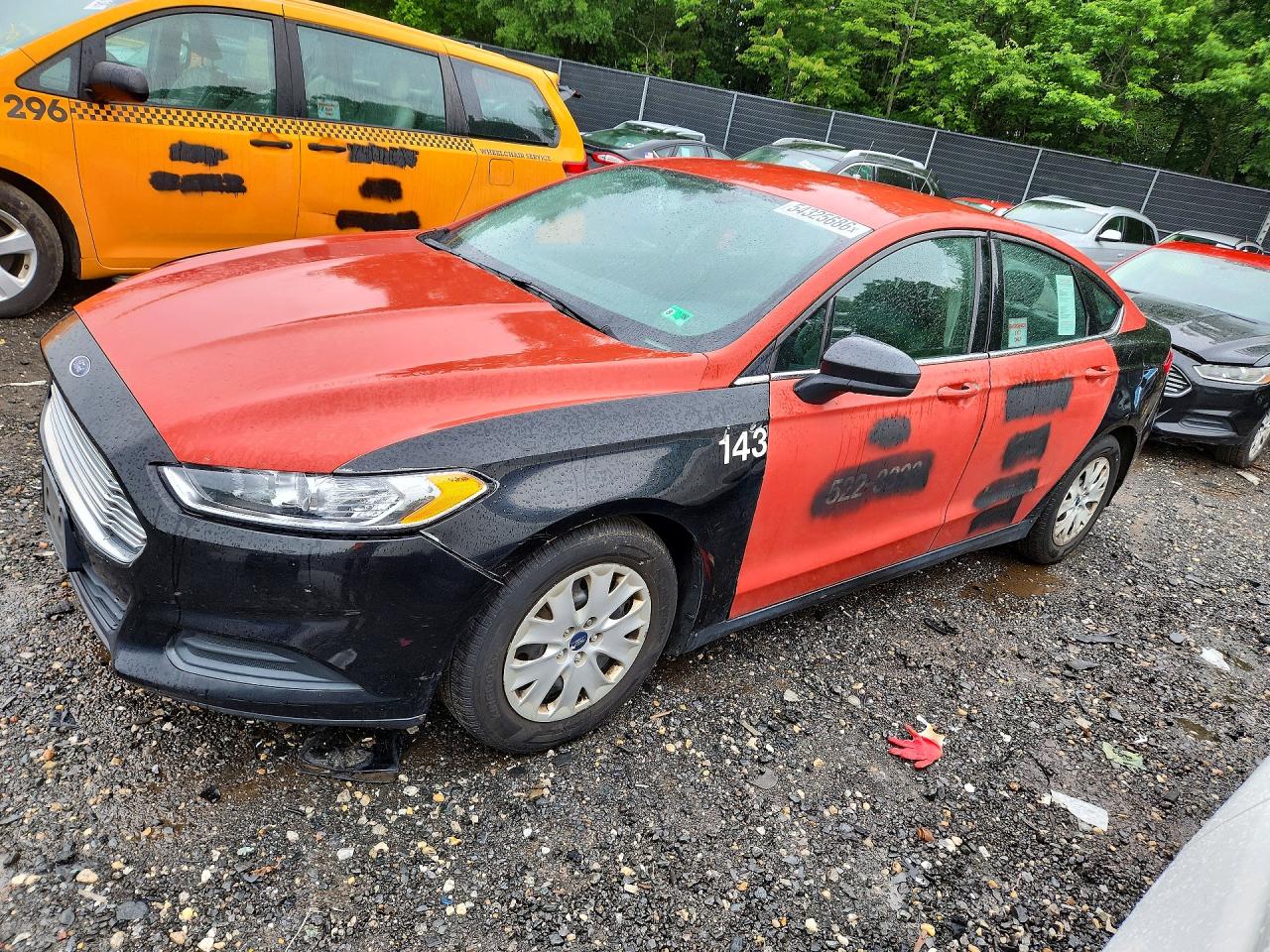 Salvage Ford Fusion Image