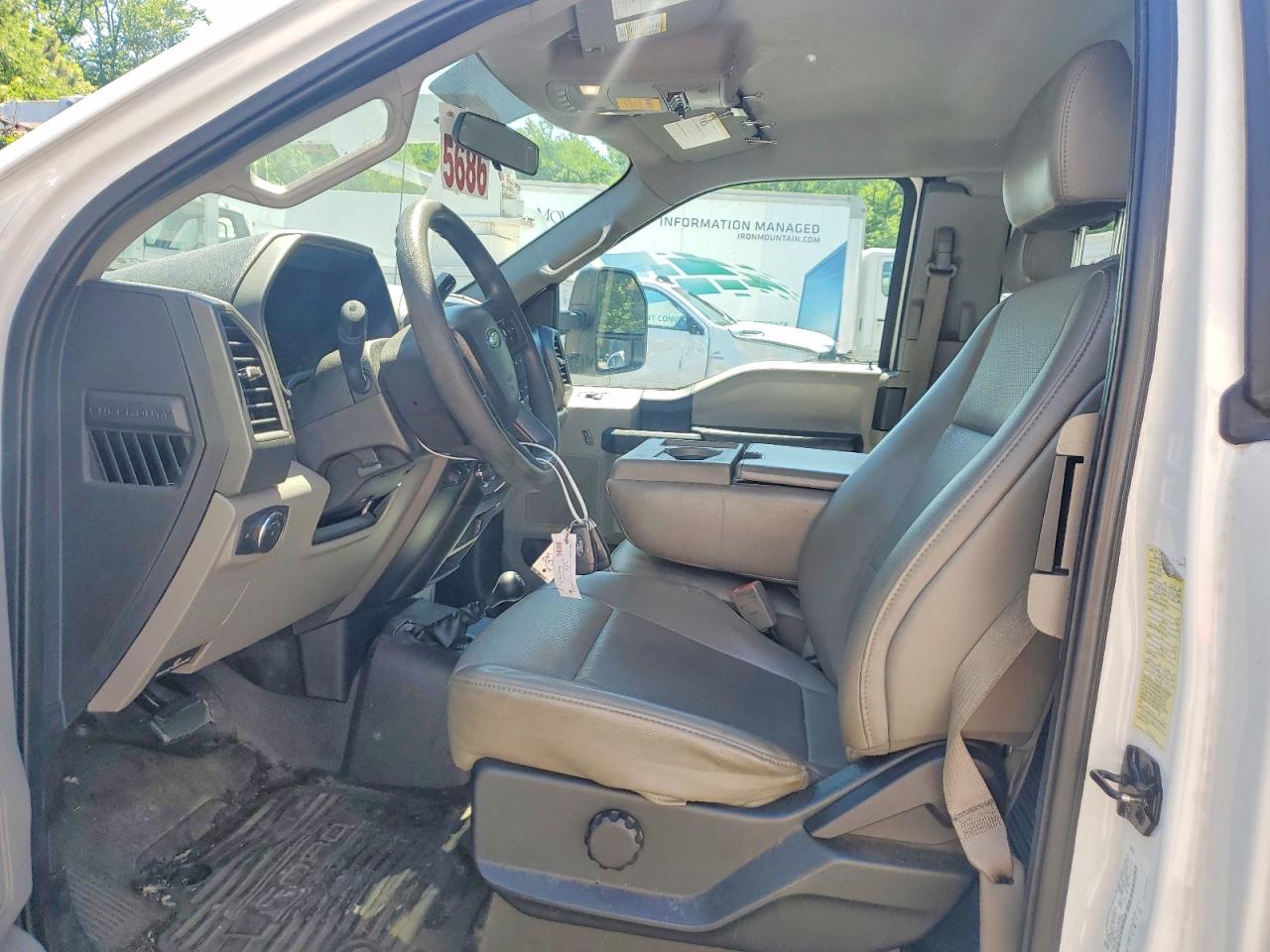 Ford F-550 Super Duty