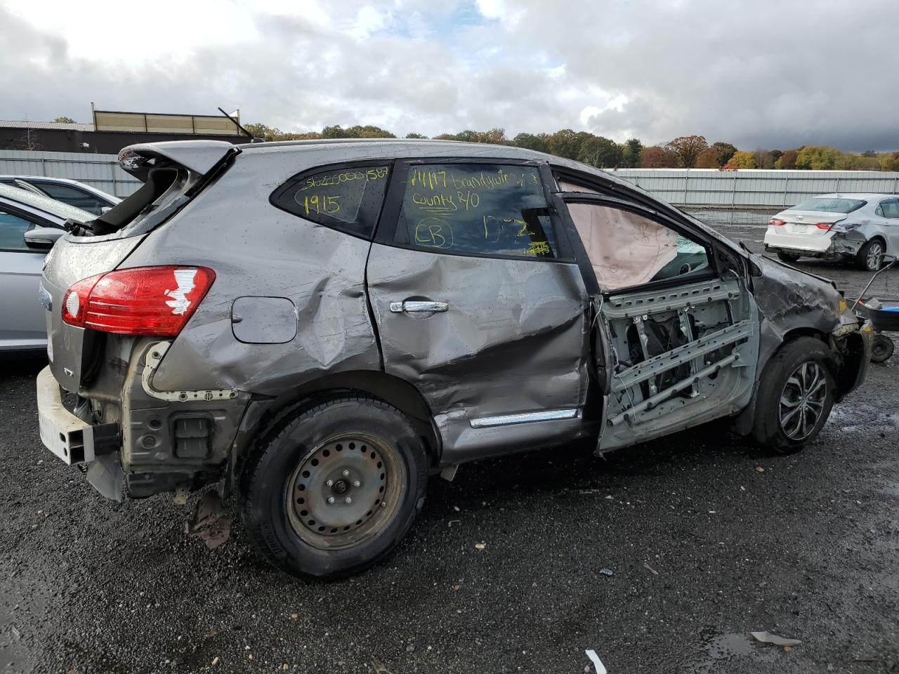 Nissan Rogue S