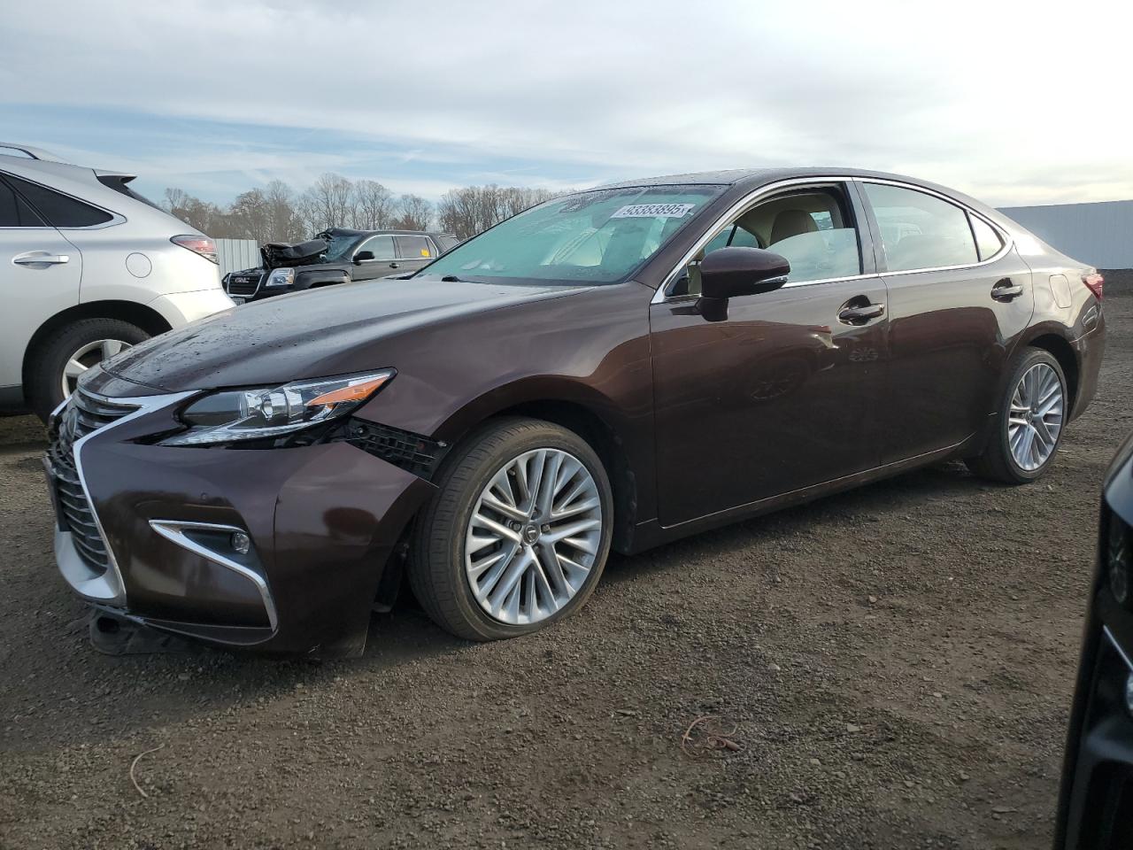 Salvage Lexus Es Image