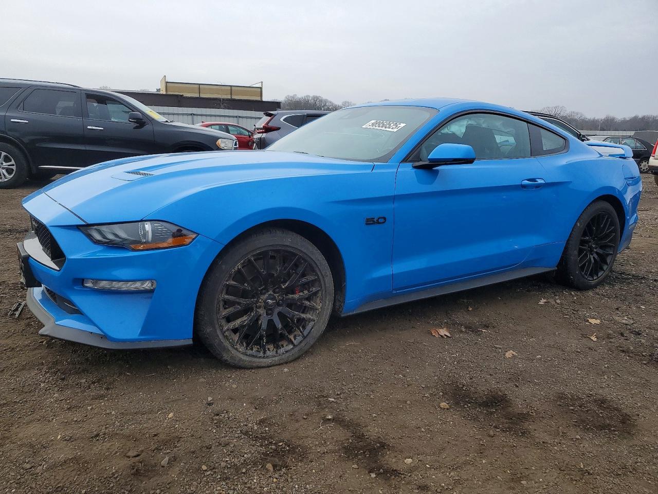 Salvage Ford Mustang Image