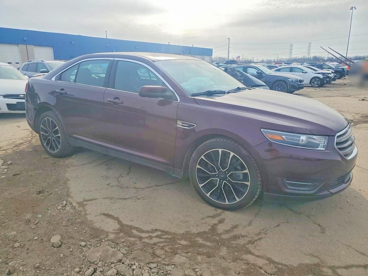 Ford Taurus Sel