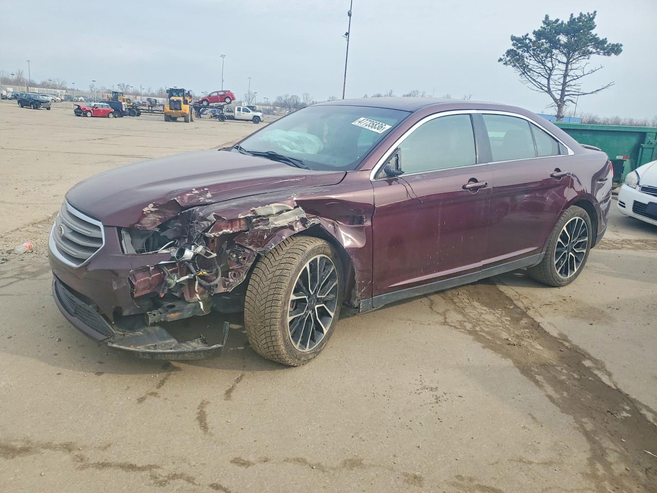 Salvage Ford Taurus Image
