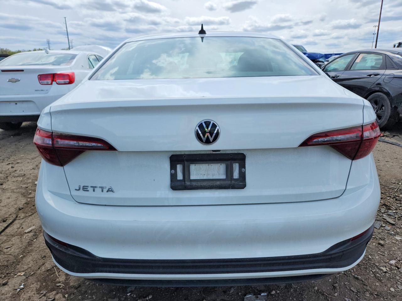 Volkswagen Jetta S