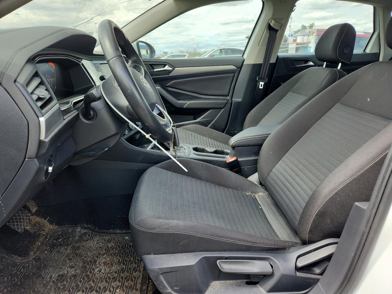 Volkswagen Jetta S