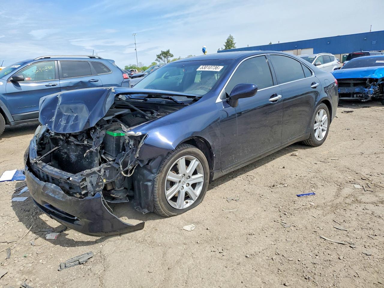 Salvage Lexus Es Image