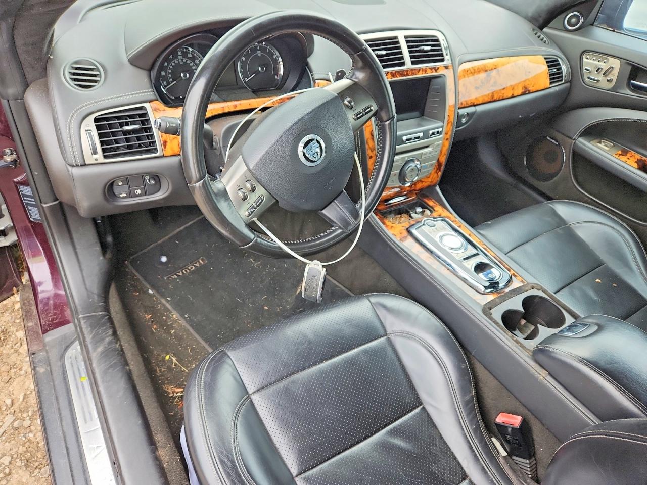 Jaguar XK