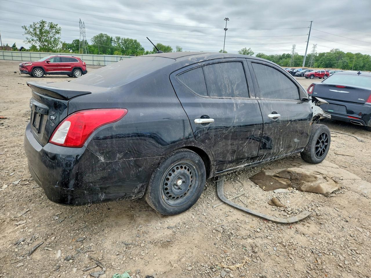 Nissan Versa 1.6 Sv