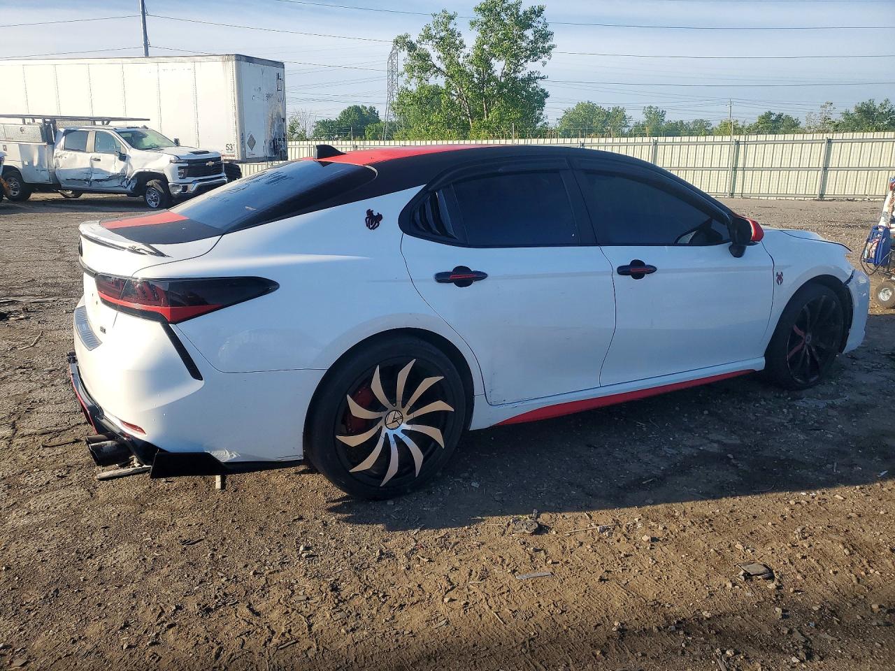 Toyota Camry Se