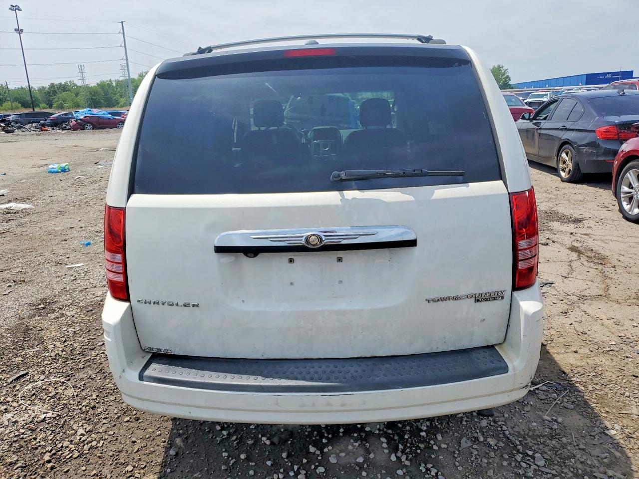 Chrysler Town & Country Touring
