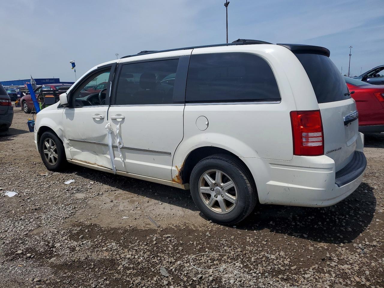 Chrysler Town & Country Touring