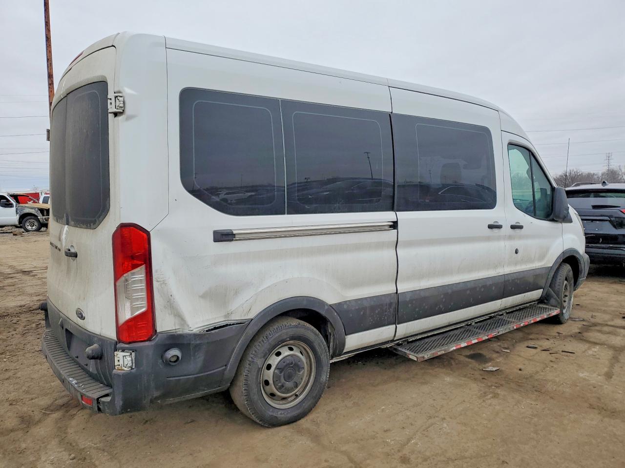 Ford Transit T-350