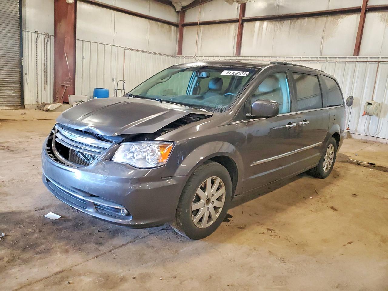 Salvage Chrysler Minivan Image