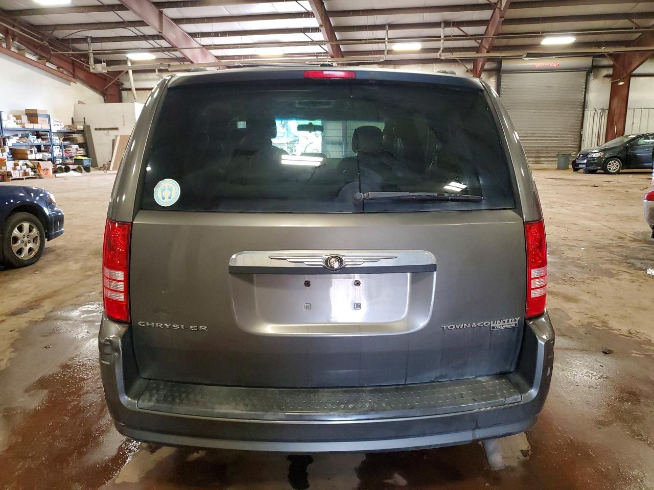 Chrysler Minivan Touring