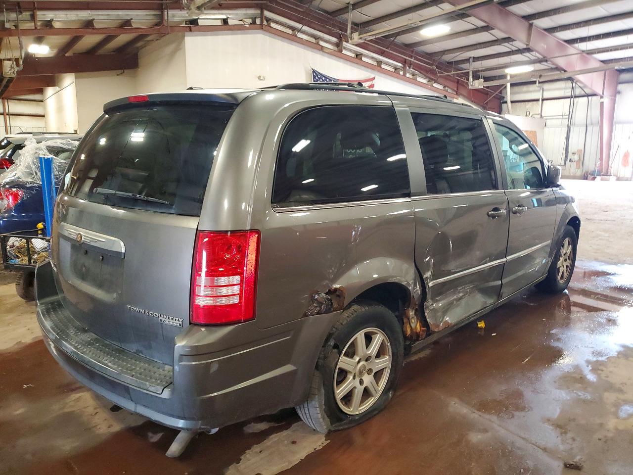 Chrysler Minivan Touring
