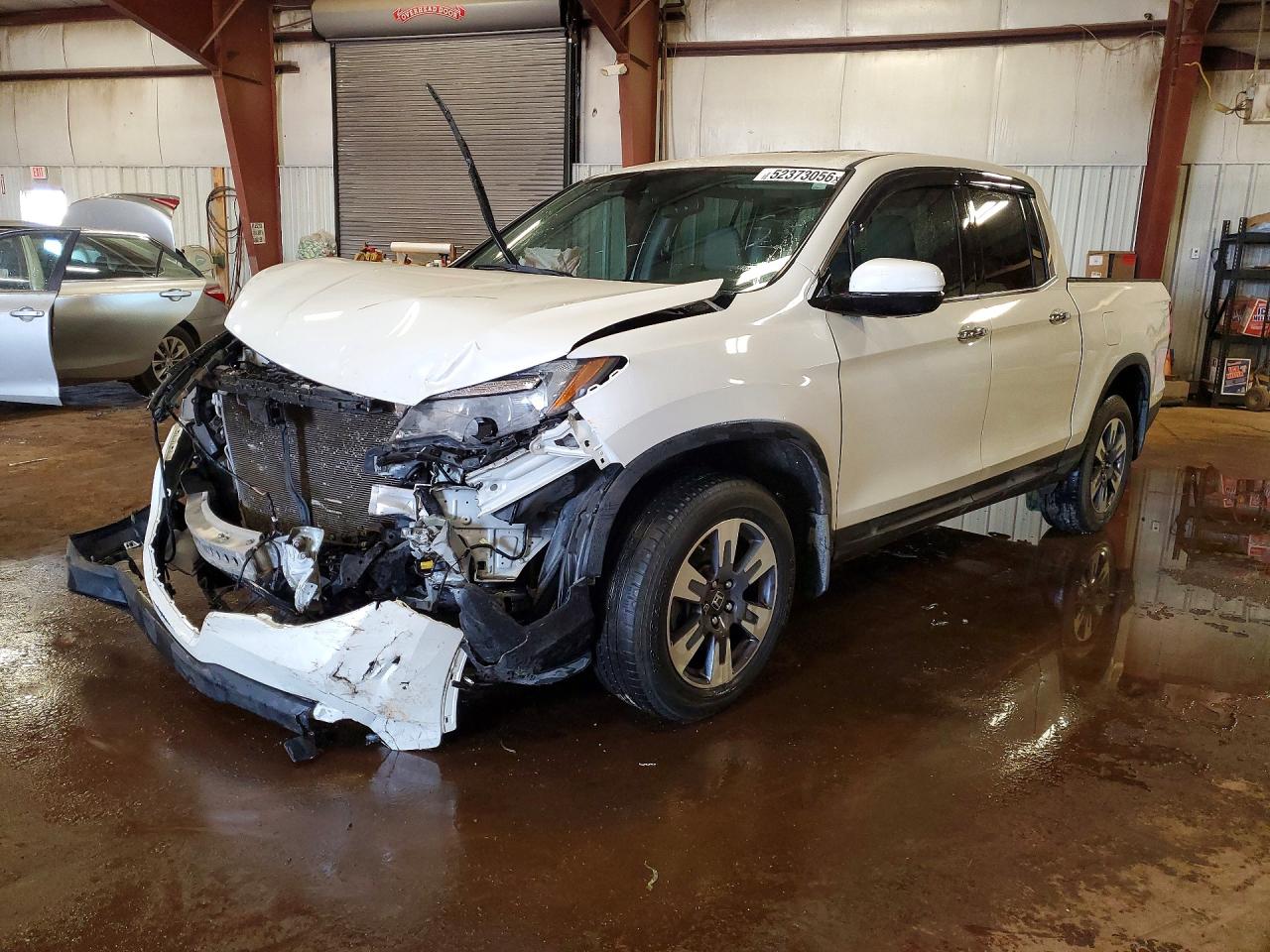 Salvage Honda Ridgeline Image