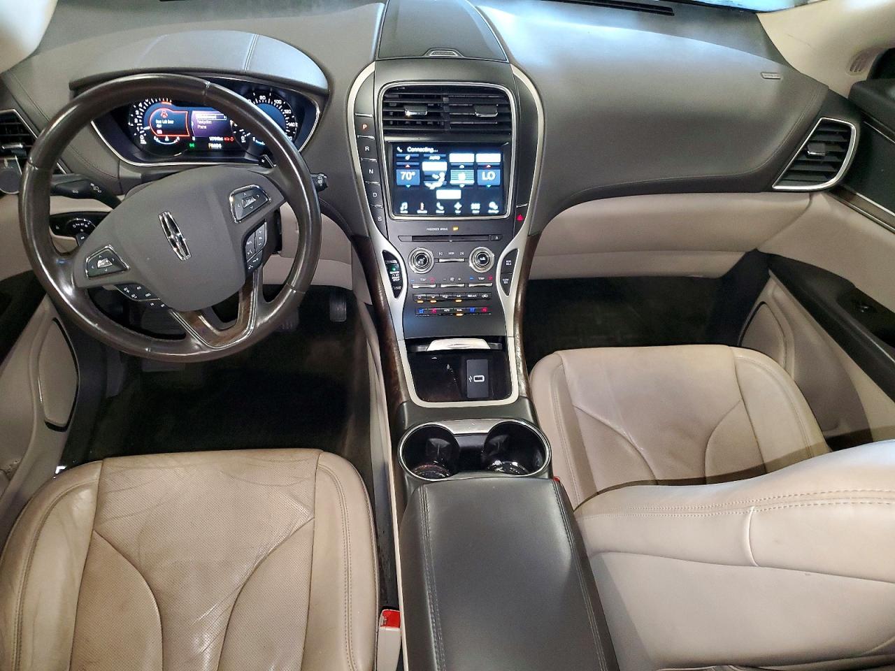 Lincoln MKX Reserve