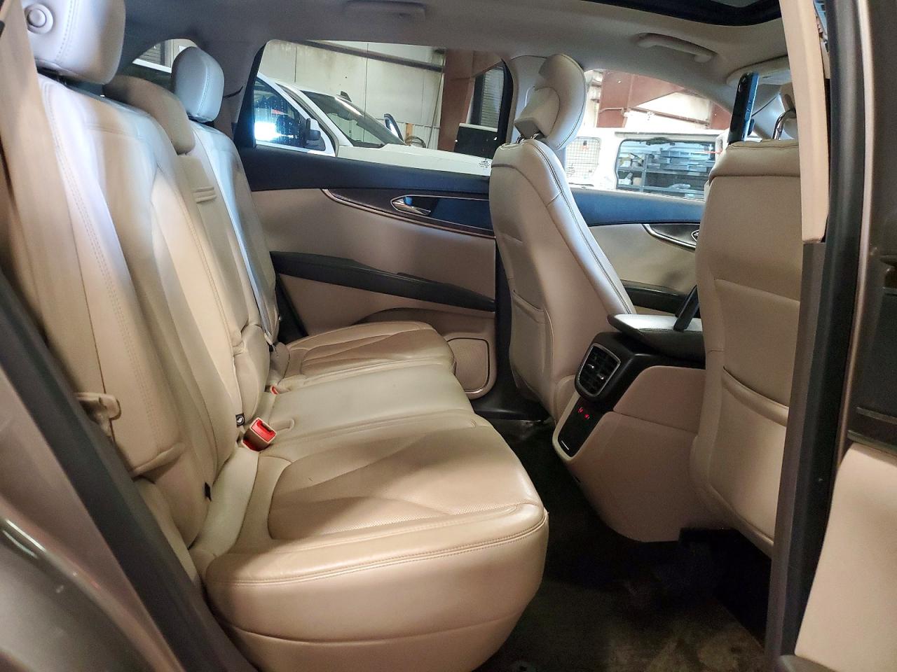 Lincoln MKX Reserve