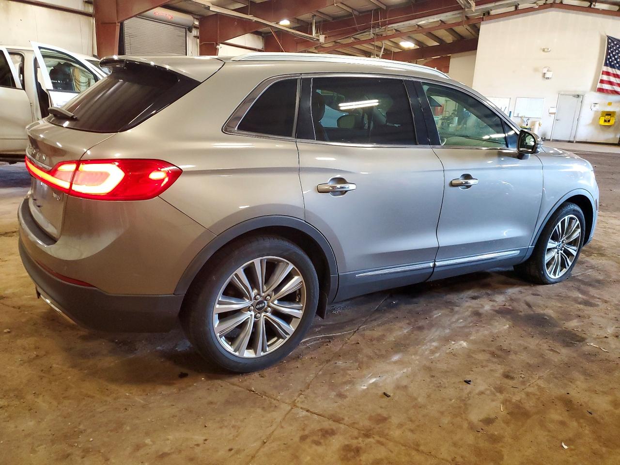 Lincoln MKX Reserve