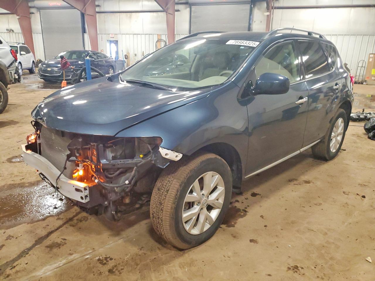 Salvage Nissan Murano Image