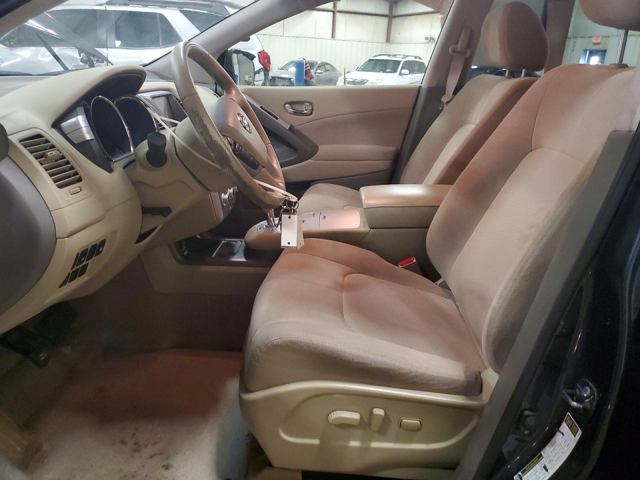 Nissan Murano S