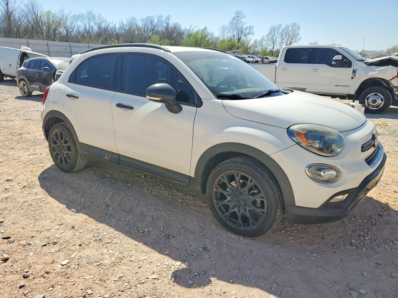 FIAT 500 Trekking