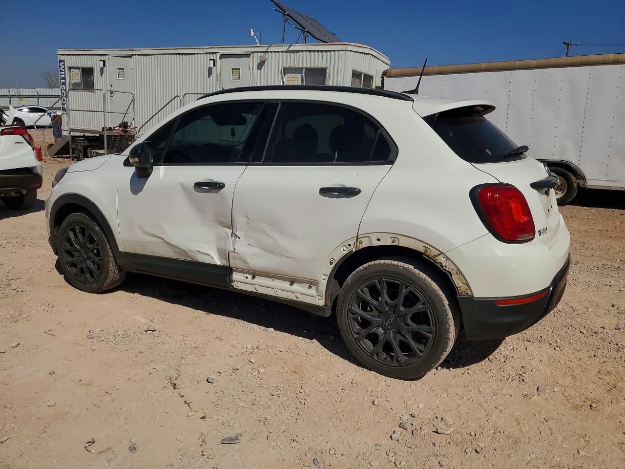 FIAT 500 Trekking