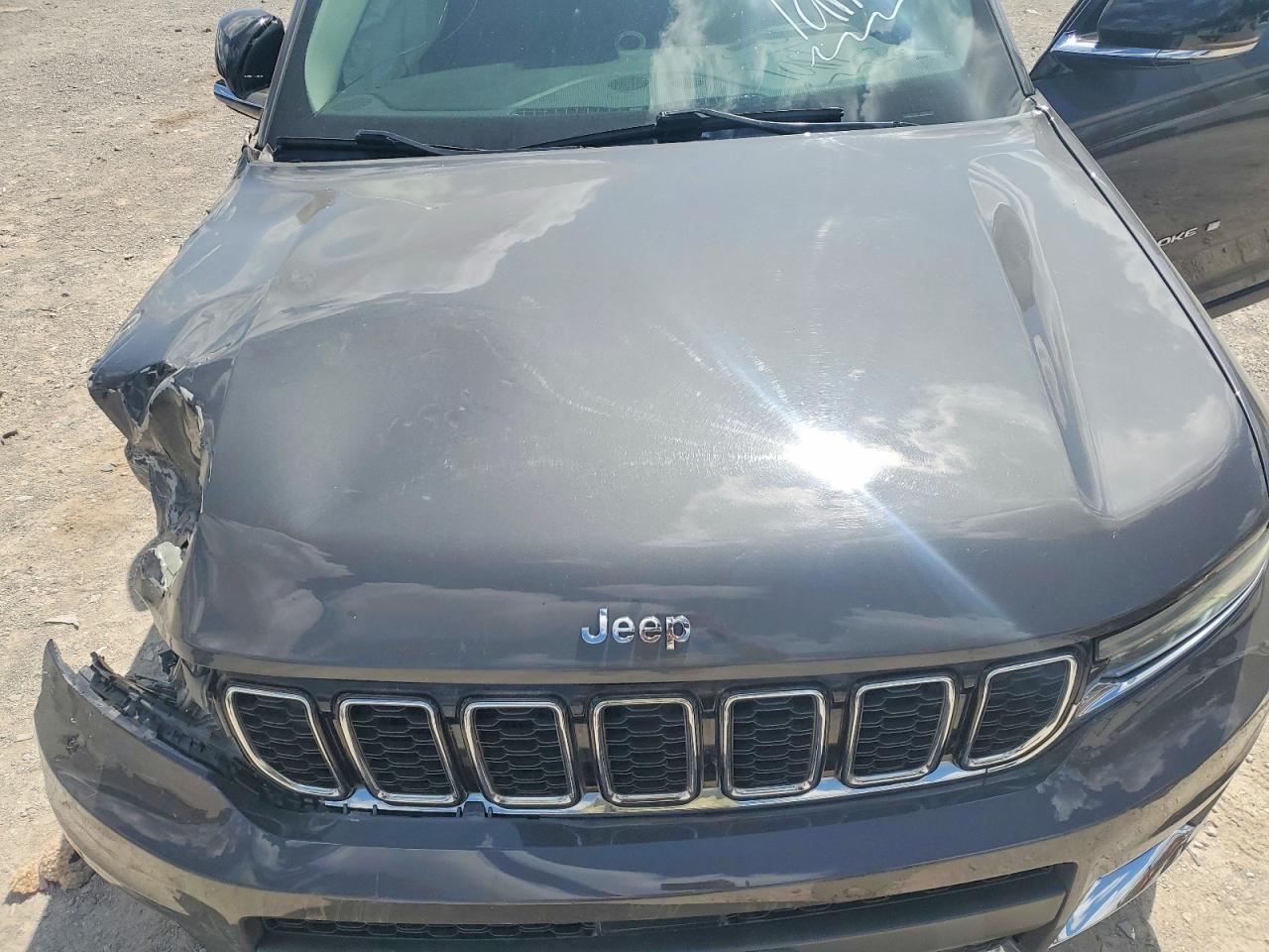 Jeep Cherokee L Limited