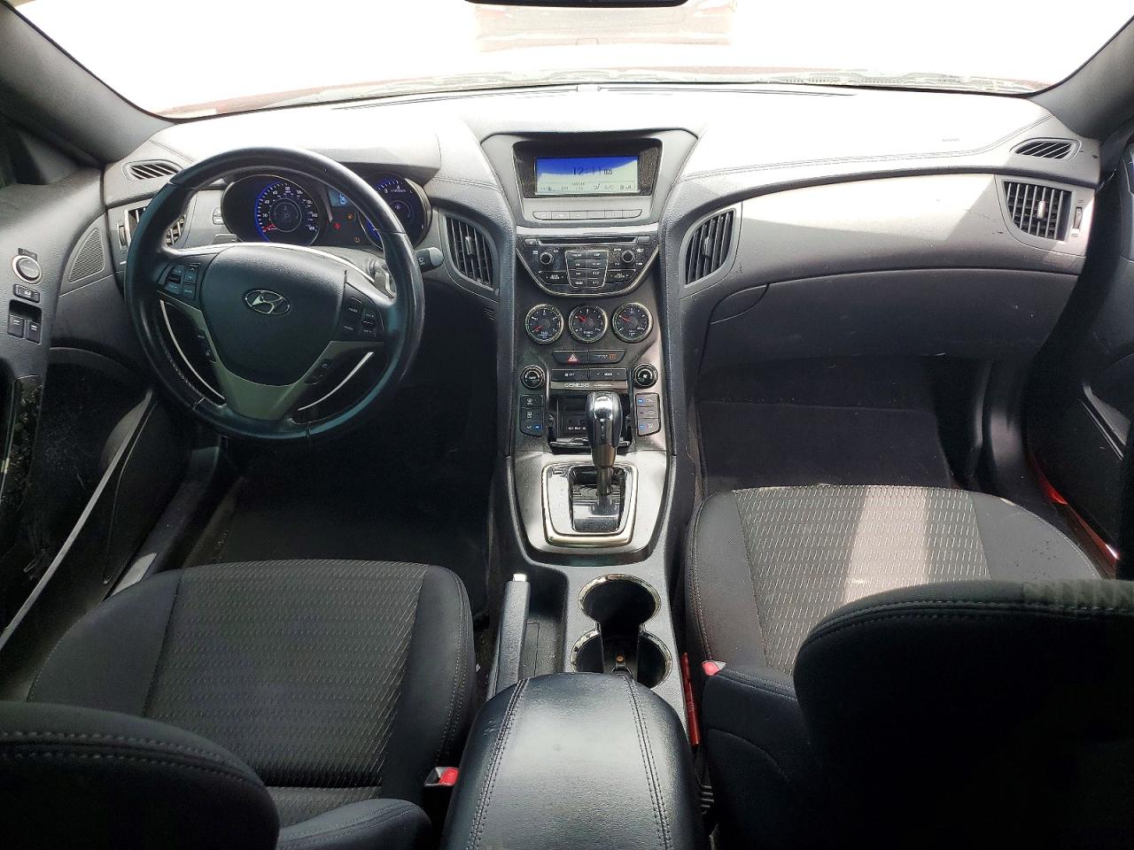 Hyundai Genesis 2.0t