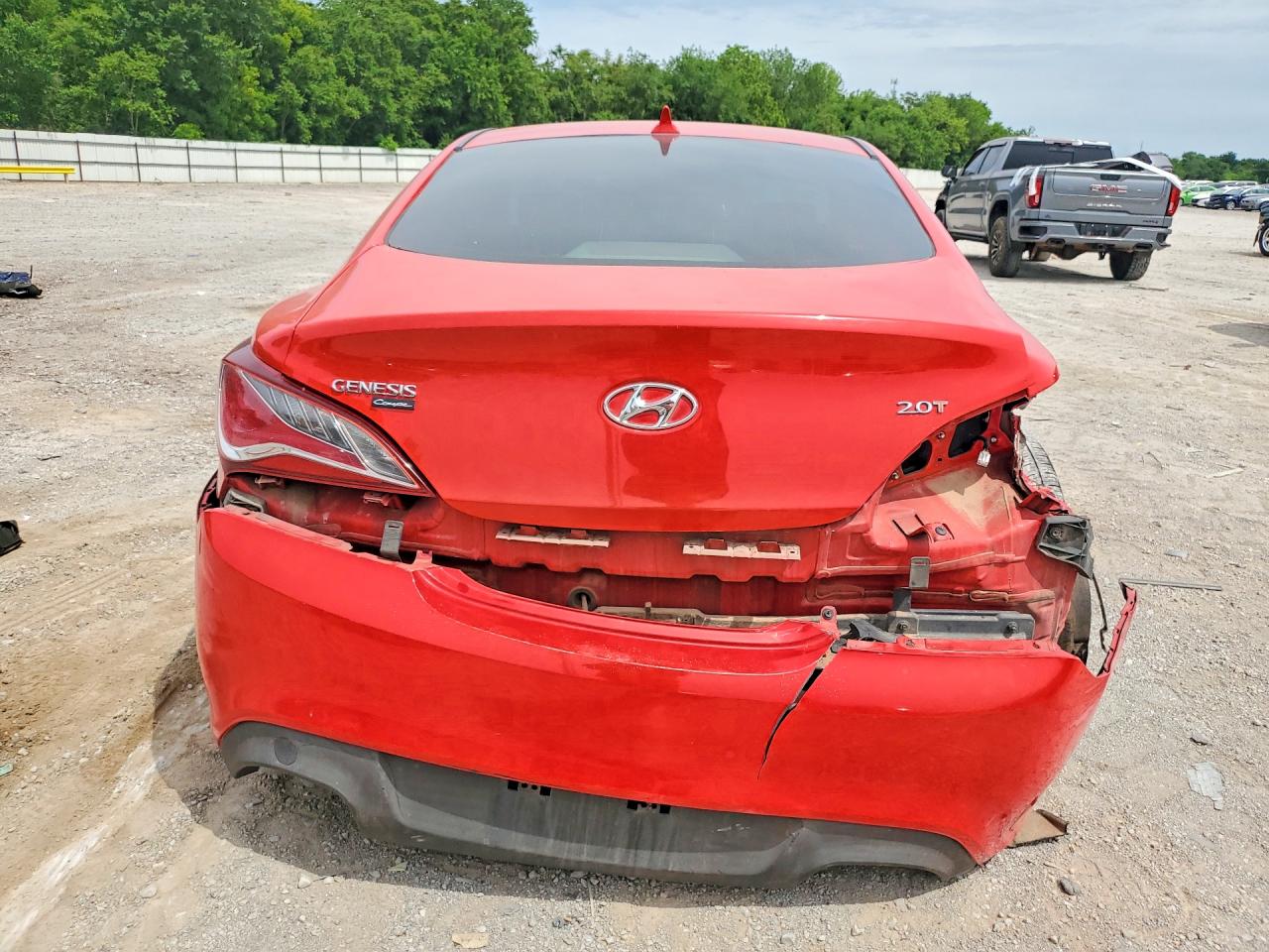 Hyundai Genesis 2.0t