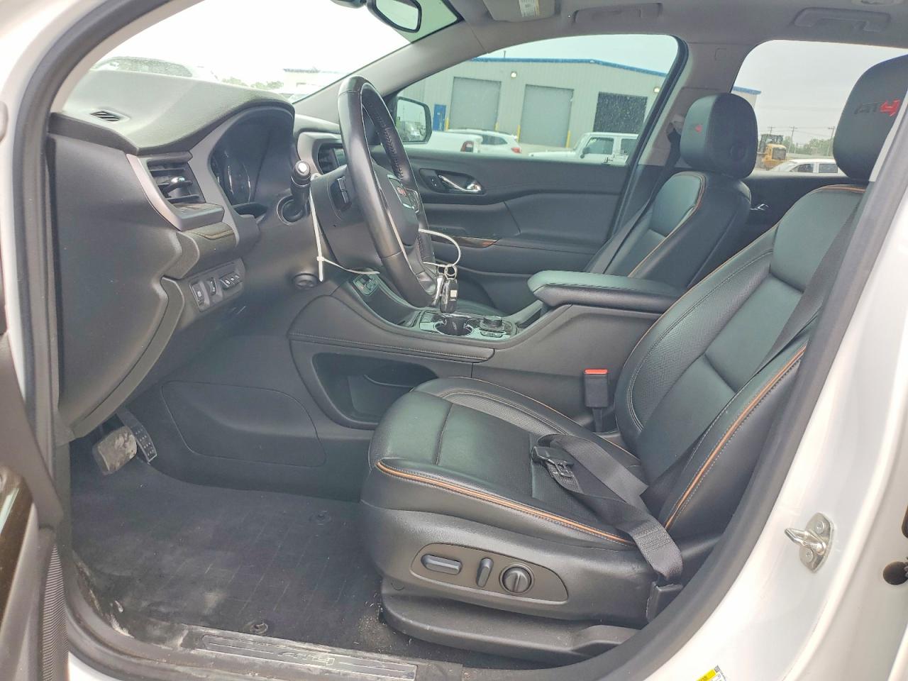 GMC Acadia At4