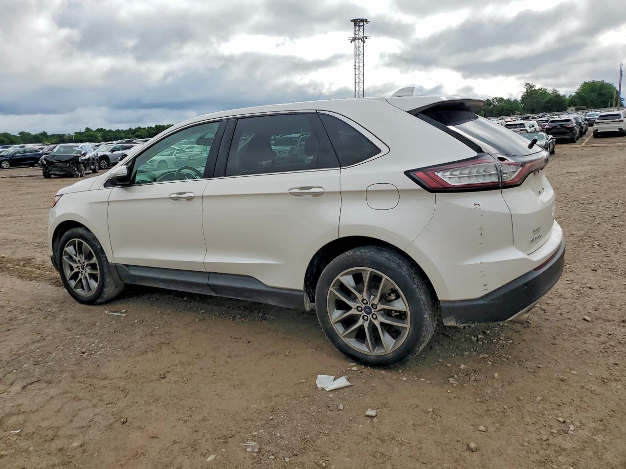 Ford Edge Titanium