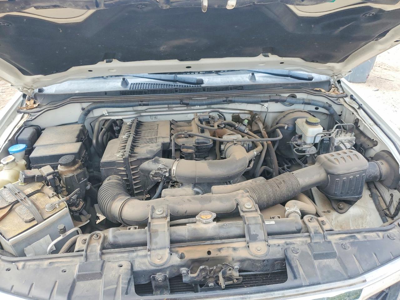 Nissan Frontier S
