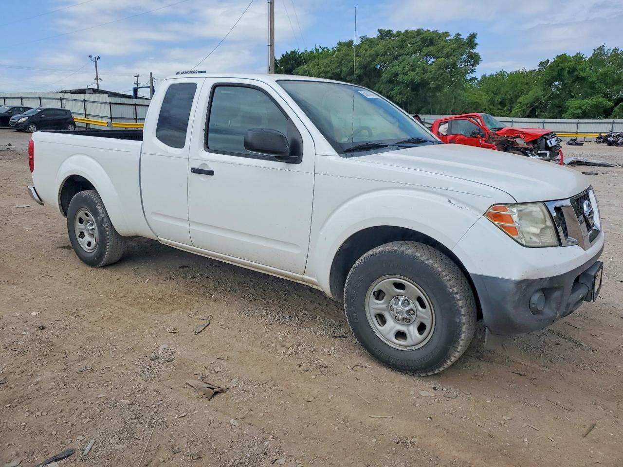 Nissan Frontier S