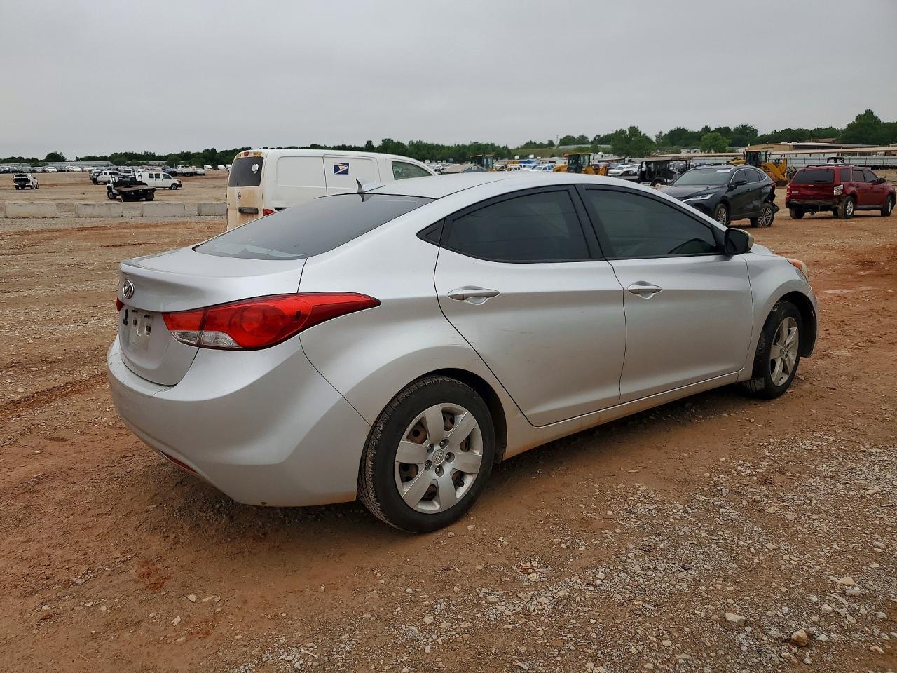 Hyundai ELANTRA Gls